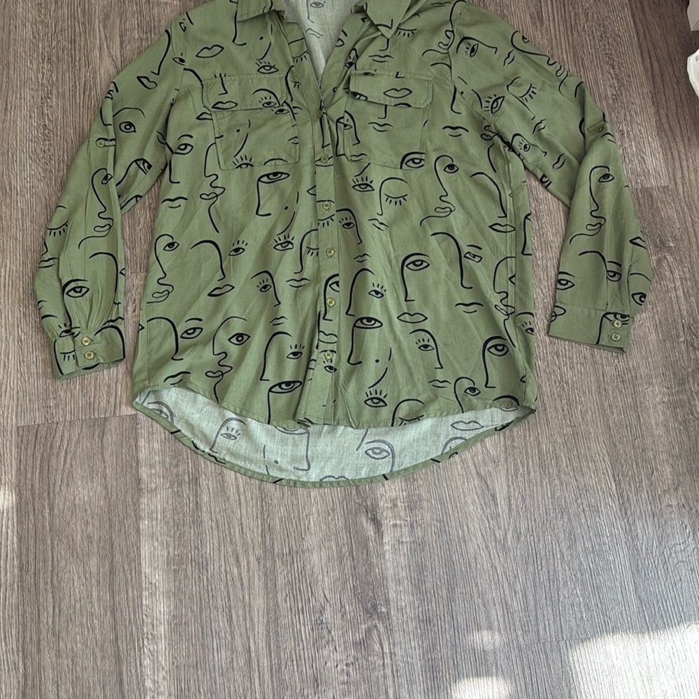 Boxy Green Long Sleeve Notched Collar Shirt